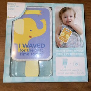 Pearhead  Baby's Milestone Cards Photo Prop Sharing Pictures Baby Book